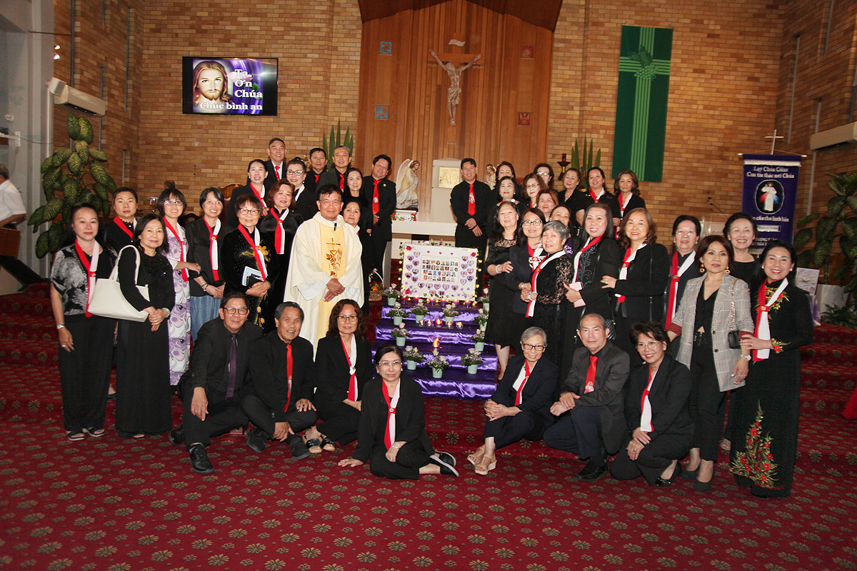 Thánh Lễ Cầu Cho Các Đẳng Linh Hồn Tháng 11 tại Sydney